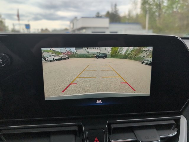 Used 2025 Chevrolet TrailBlazer LT w/ LT Cold Weather Package AWD/4WD image 22