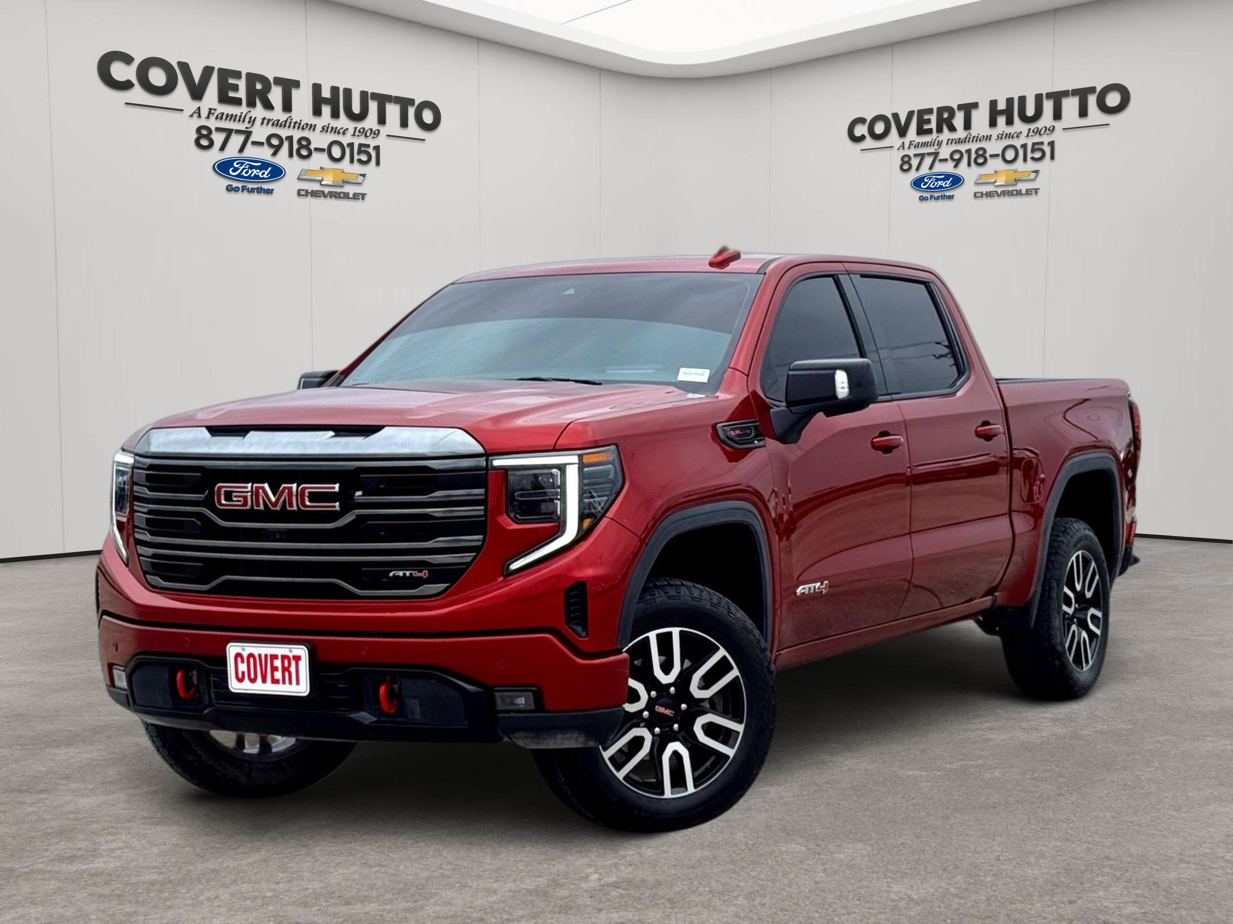 Used 2024 GMC Sierra 1500 AT4 w/ Technology Package AWD/4WD image 1