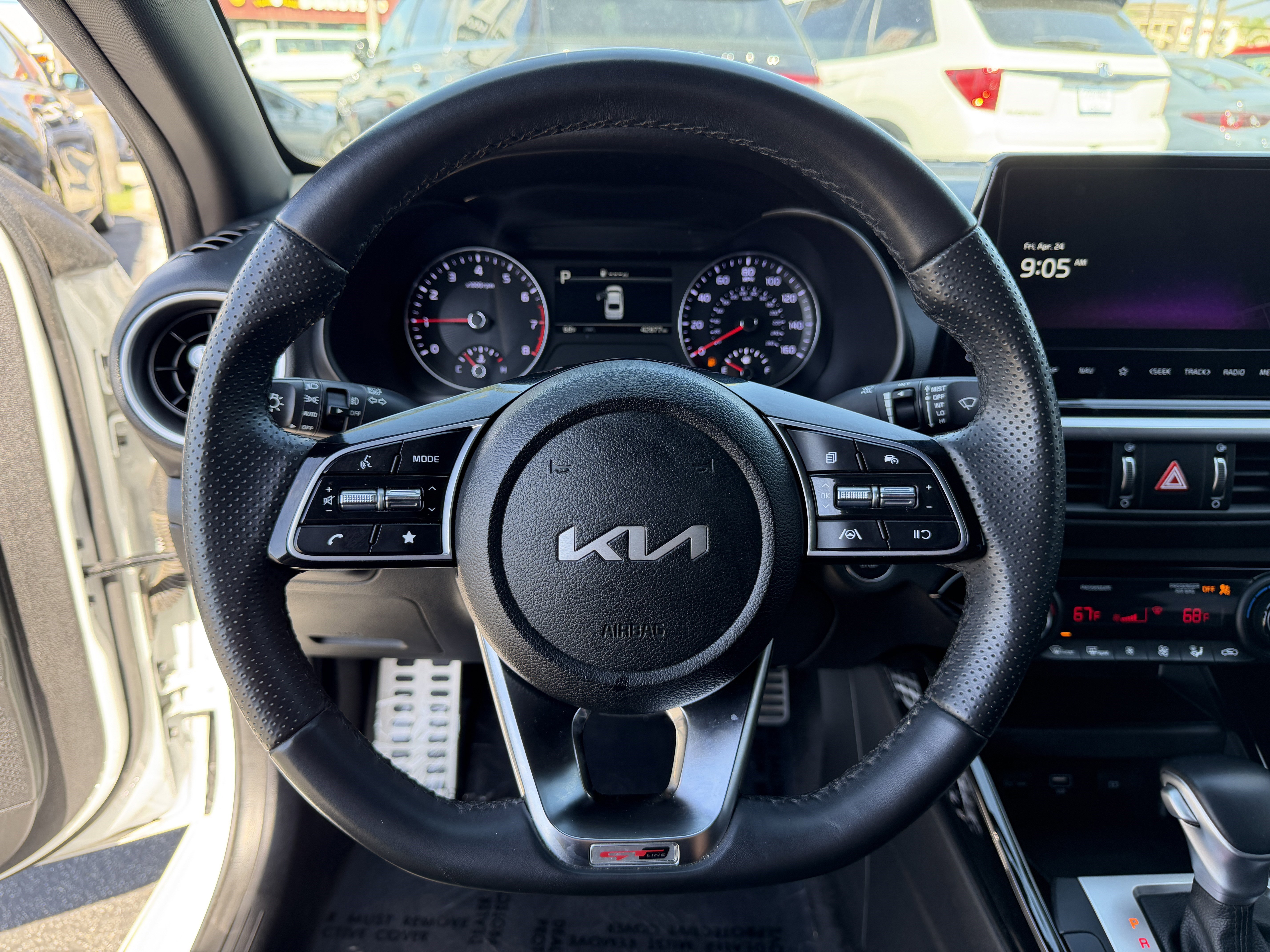 Certified 2023 Kia Forte GT-Line FWD image 17
