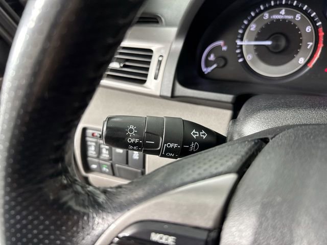 Used 2016 Honda Odyssey Touring Elite image 15