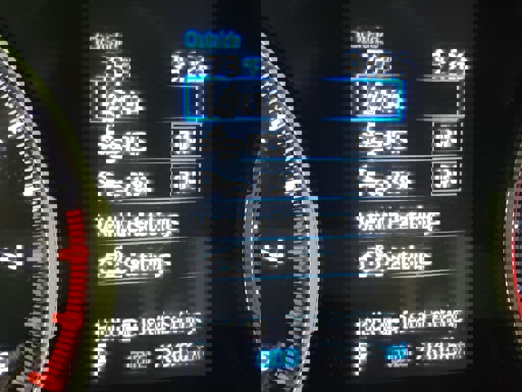 Used 2021 Toyota RAV4 LE image 22