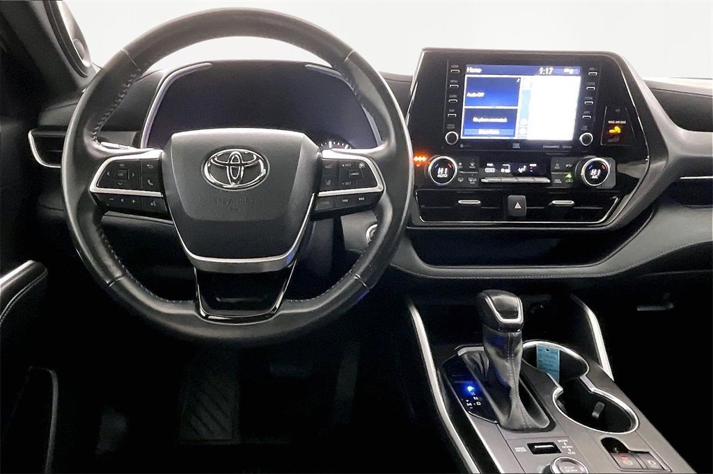 Used 2022 Toyota Highlander XSE image 8
