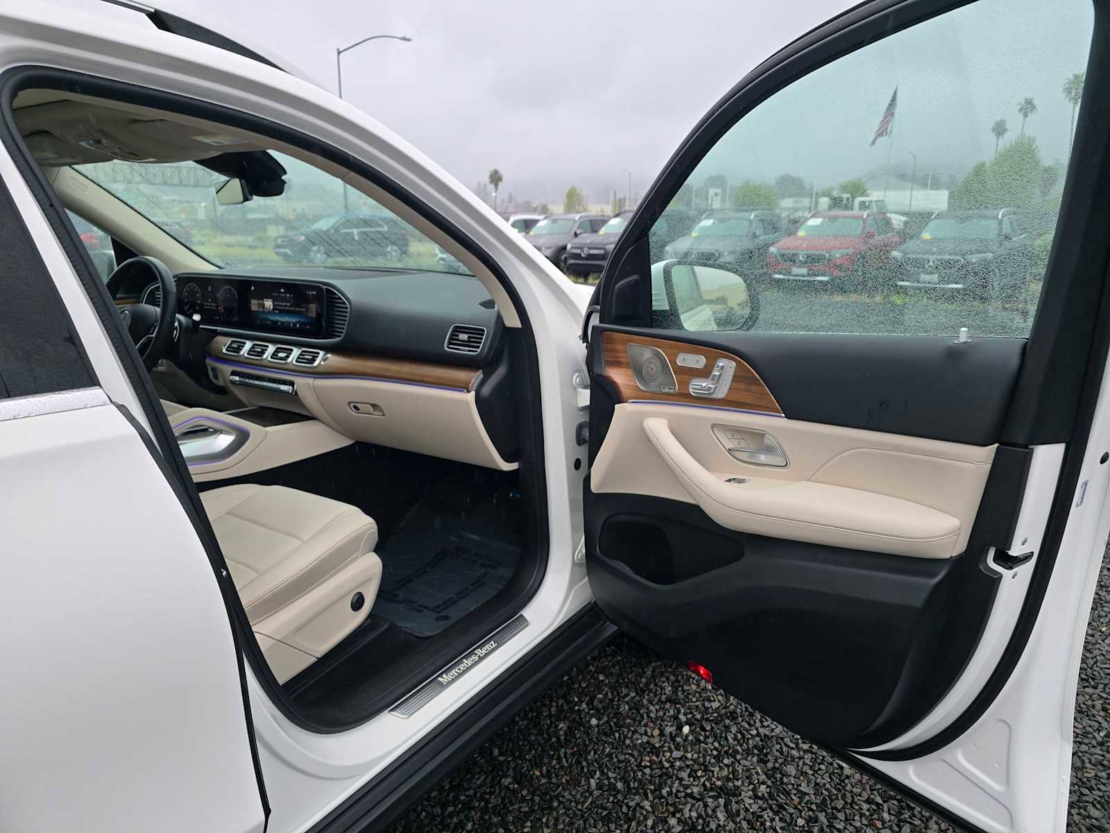 Used 2024 Mercedes-Benz GLE 450 4MATIC image 12