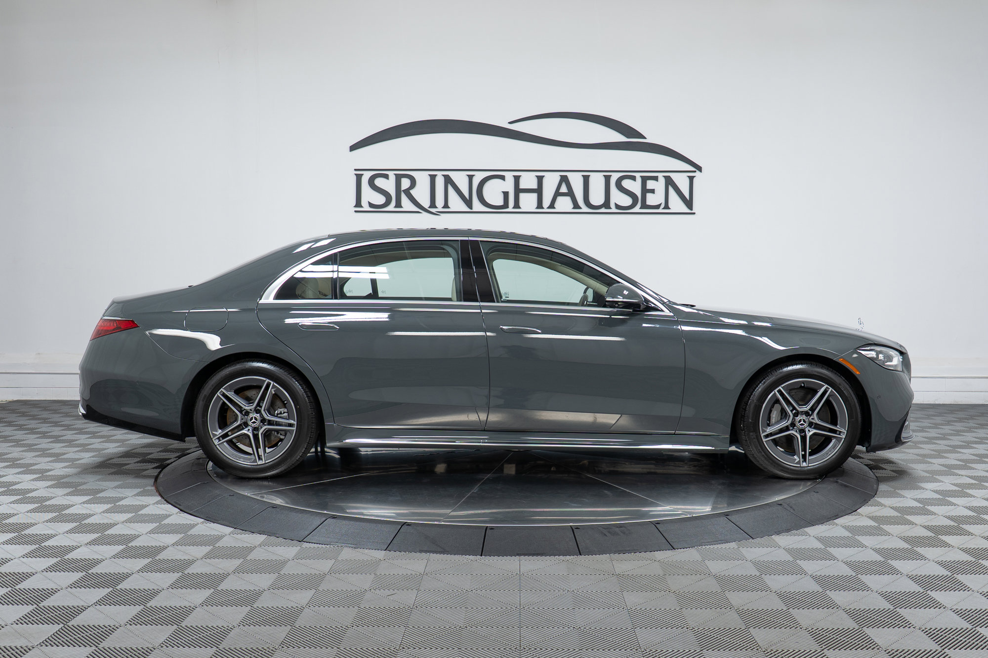 Certified 2024 Mercedes-Benz S 580 4MATIC Sedan image 4