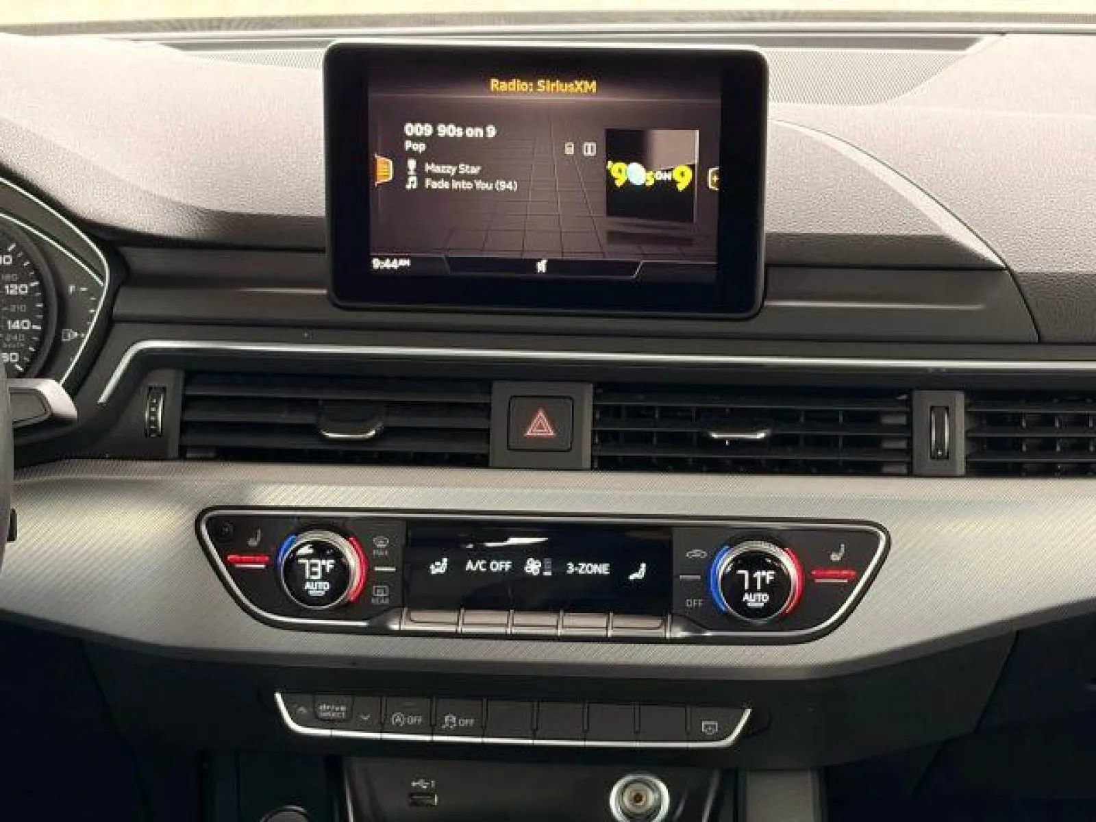 Used 2019 Audi A4 2.0T Premium w/ Convenience Package image 23