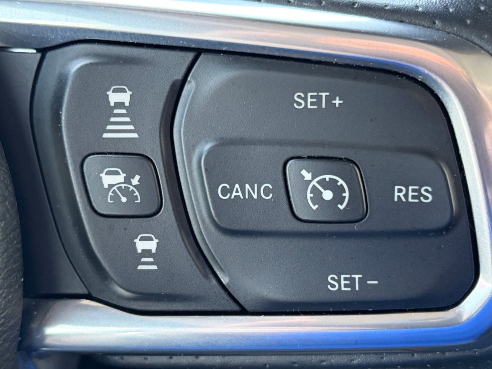 Used 2023 Jeep Wrangler Unlimited Rubicon 392 w/ Trailer Tow Package image 27