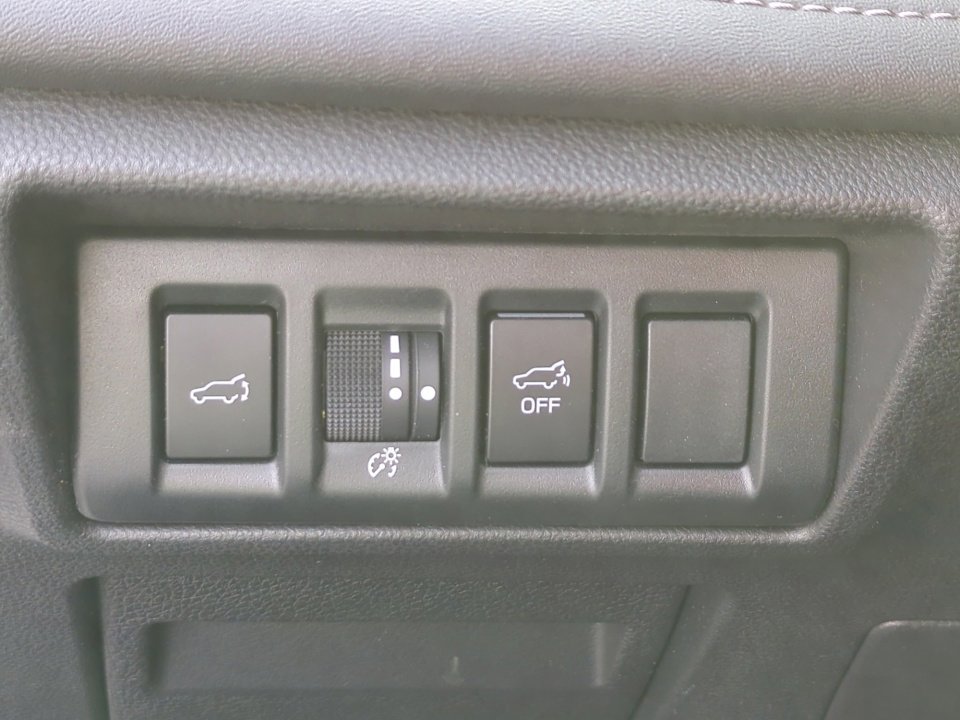 Used 2022 Subaru Outback Limited w/ Popular Package #2 image 28