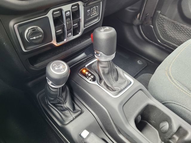 Certified 2025 Jeep Wrangler Unlimited Sahara w/ Safety Group image 12