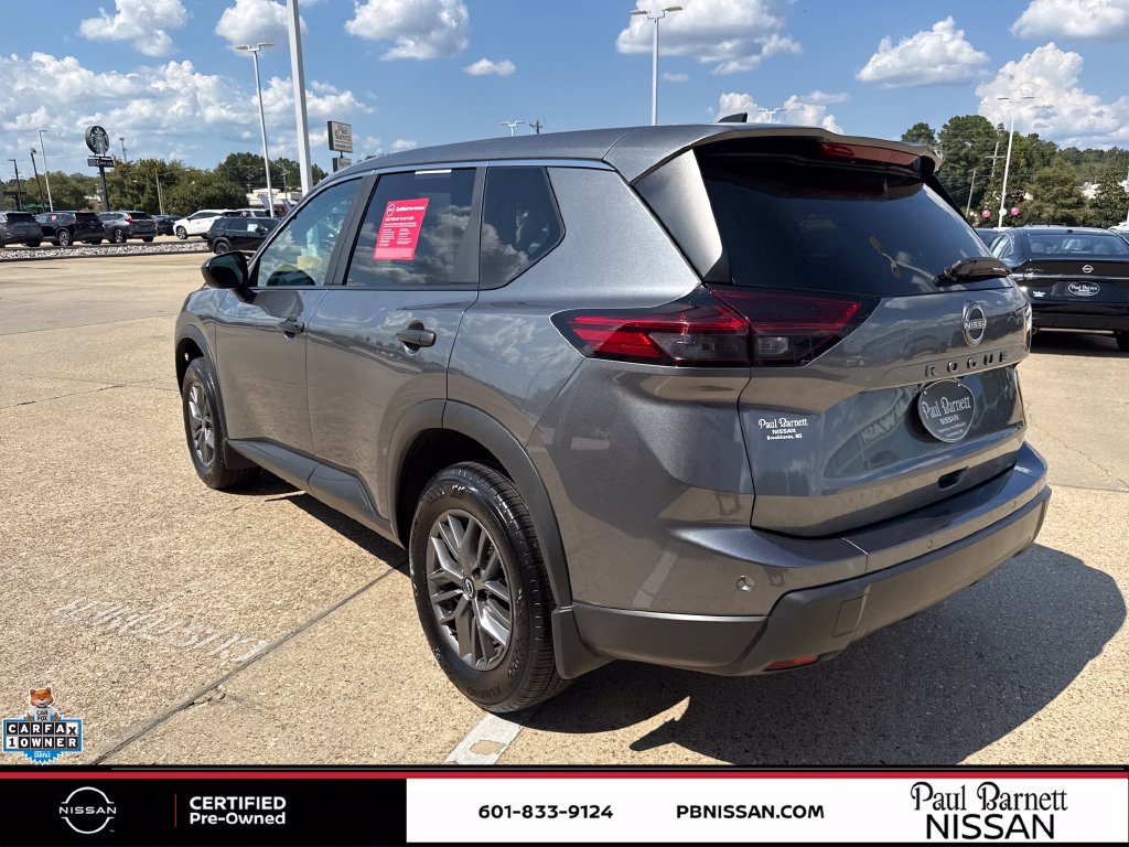 Certified 2026 Nissan Rogue S FWD image 8