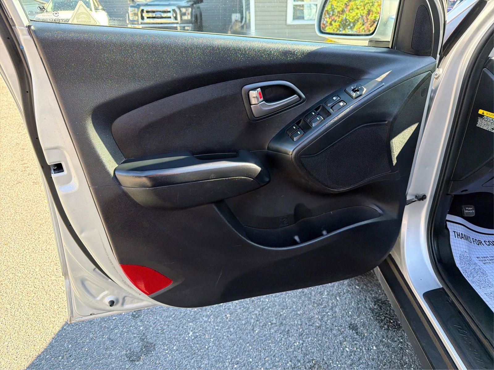 Used 2014 Hyundai Tucson GLS image 24