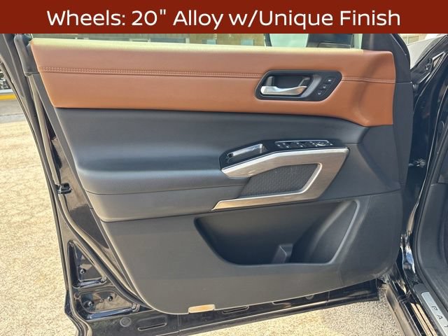Used 2022 Nissan Pathfinder Platinum w/ Cargo Package AWD/4WD image 23