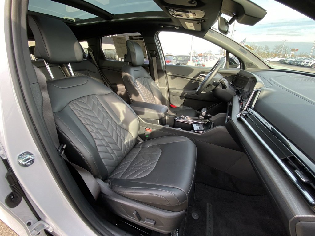 Certified 2025 Kia Sportage X-Pro Prestige image 31