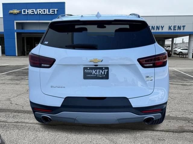 Certified 2024 Chevrolet Blazer LT w/ Convenience Package FWD image 6