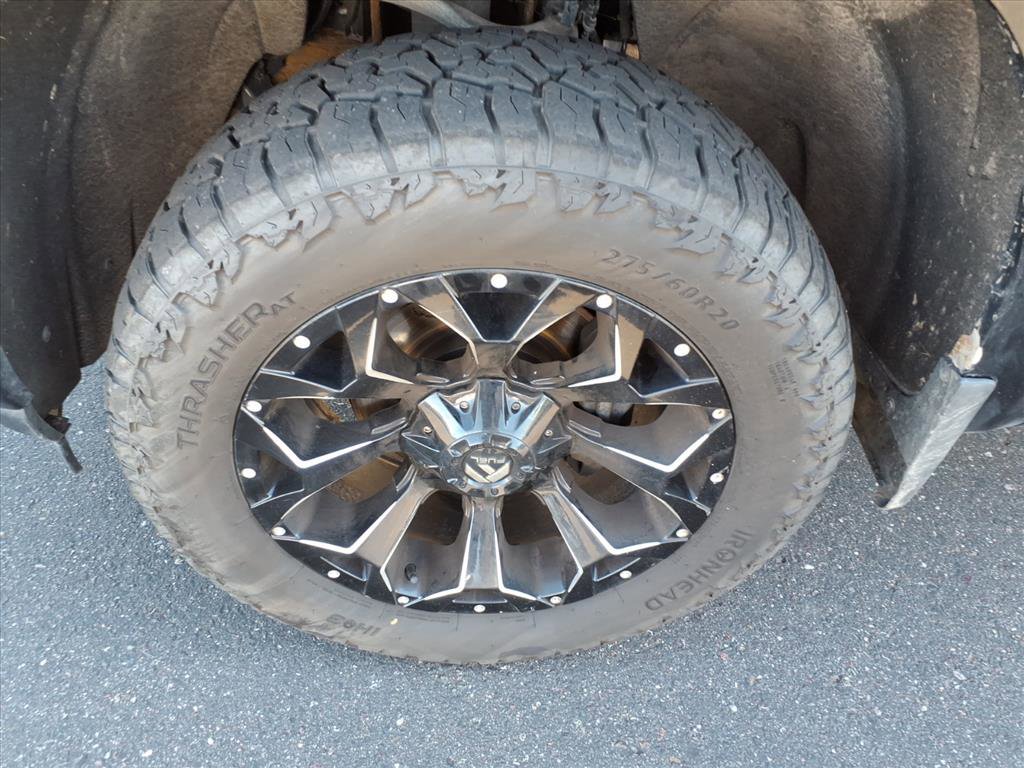 Used 2019 Chevrolet Silverado 1500 LT w/ All-Star Edition AWD/4WD image 10