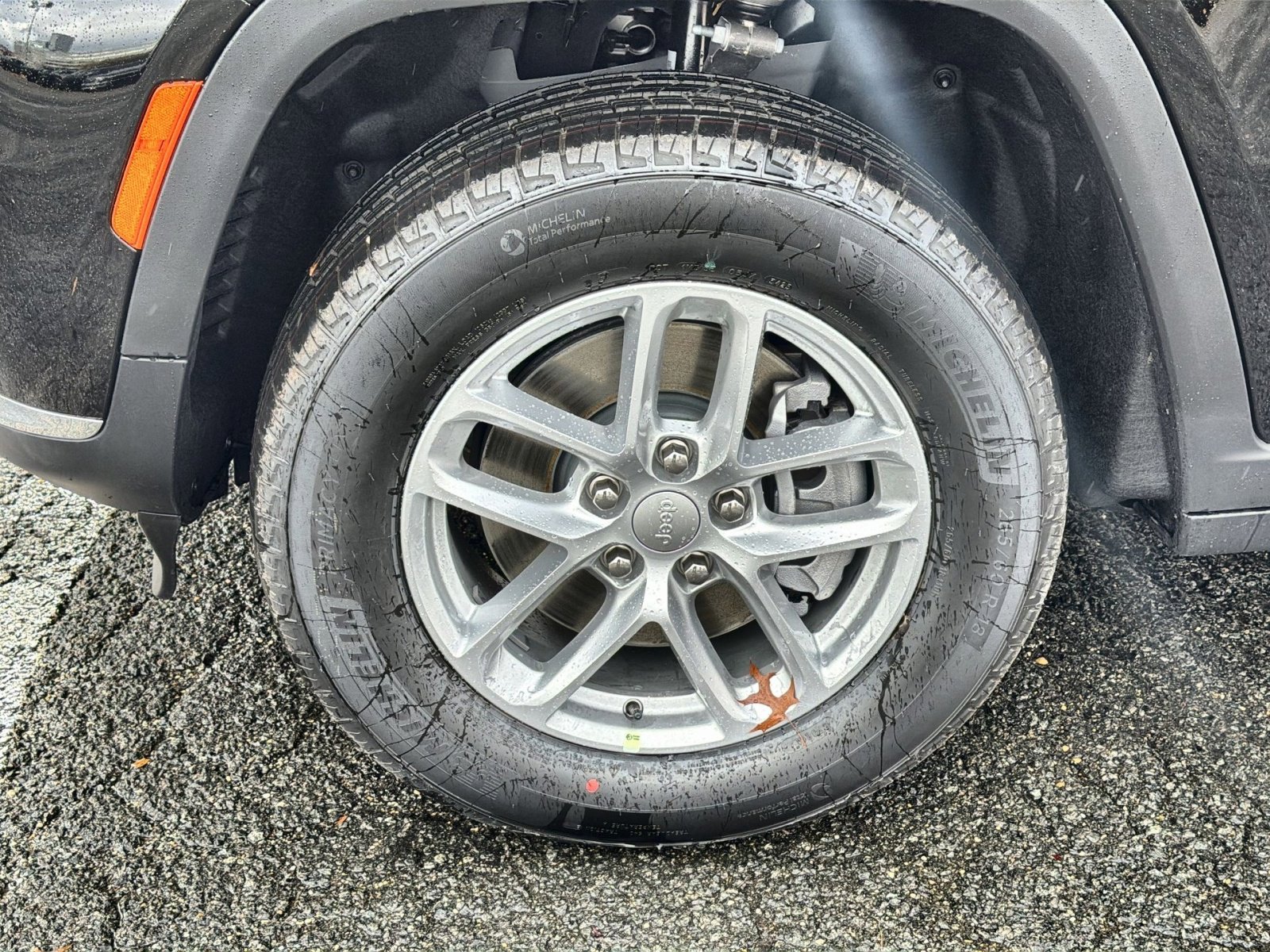 New 2025 Jeep Grand Cherokee L Laredo w/ Luxury Tech Group I image 12