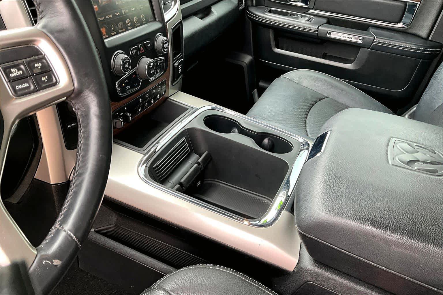 Used 2016 RAM 2500 Laramie AWD/4WD image 14