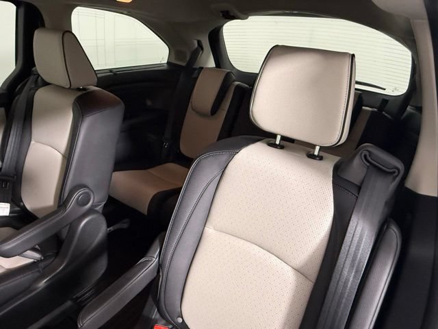 Used 2026 Honda Odyssey Elite image 39