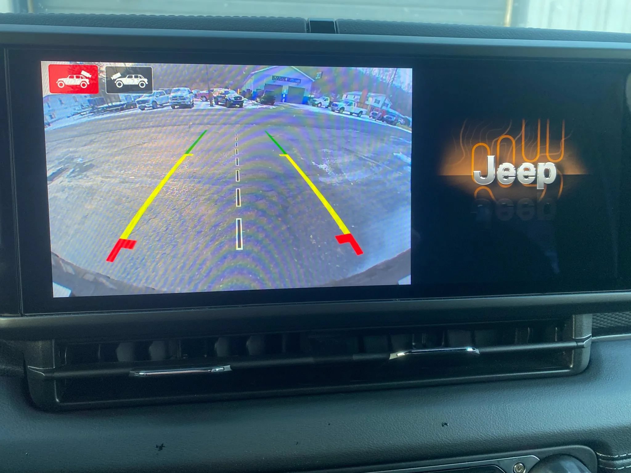 Used 2024 Jeep Wrangler Unlimited Rubicon 4xe w/ Technology Group AWD/4WD image 21