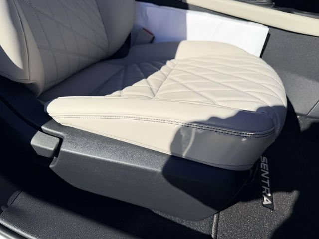 New 2026 Nissan Sentra SL w/ Floor Mat Package FWD image 9