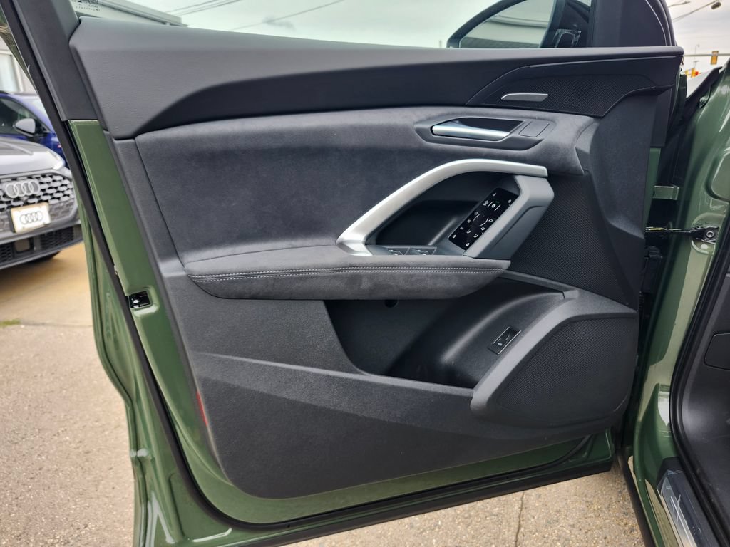 New 2026 Audi SQ5 Premium Plus AWD/4WD image 13