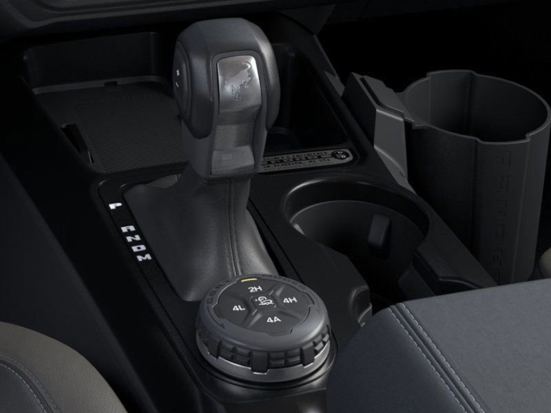 New 2026 Ford Bronco Outer Banks w/ Sasquatch Package image 17