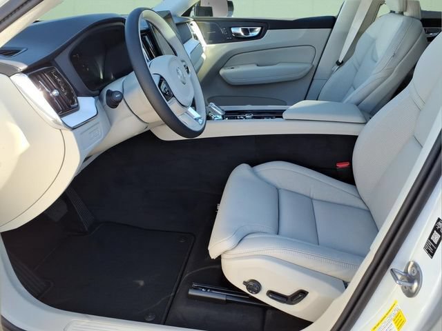 New 2026 Volvo XC60 T8 Ultra w/ Protection Package Premier AWD/4WD image 15