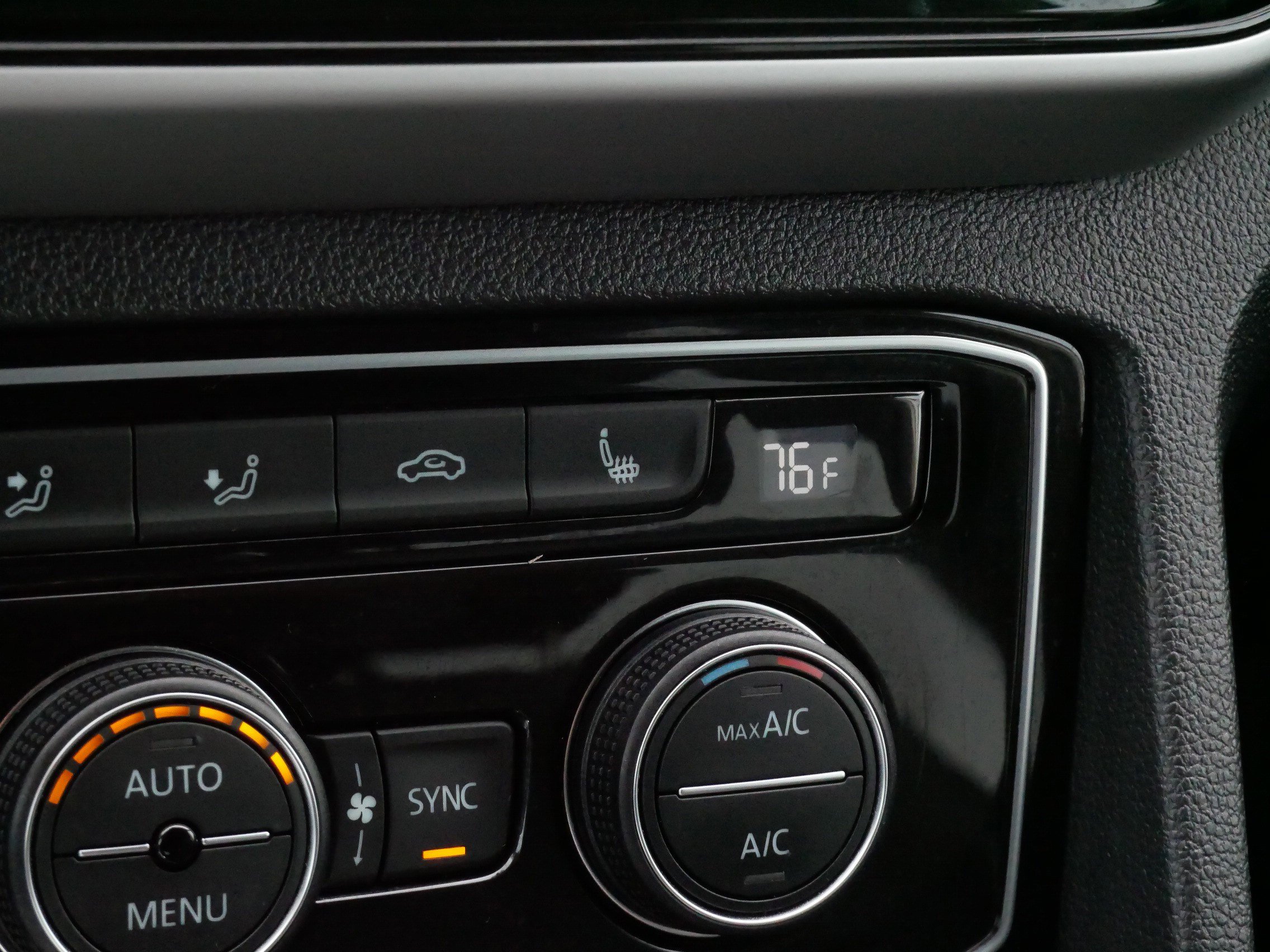 Certified 2023 Volkswagen Atlas SE AWD/4WD image 28
