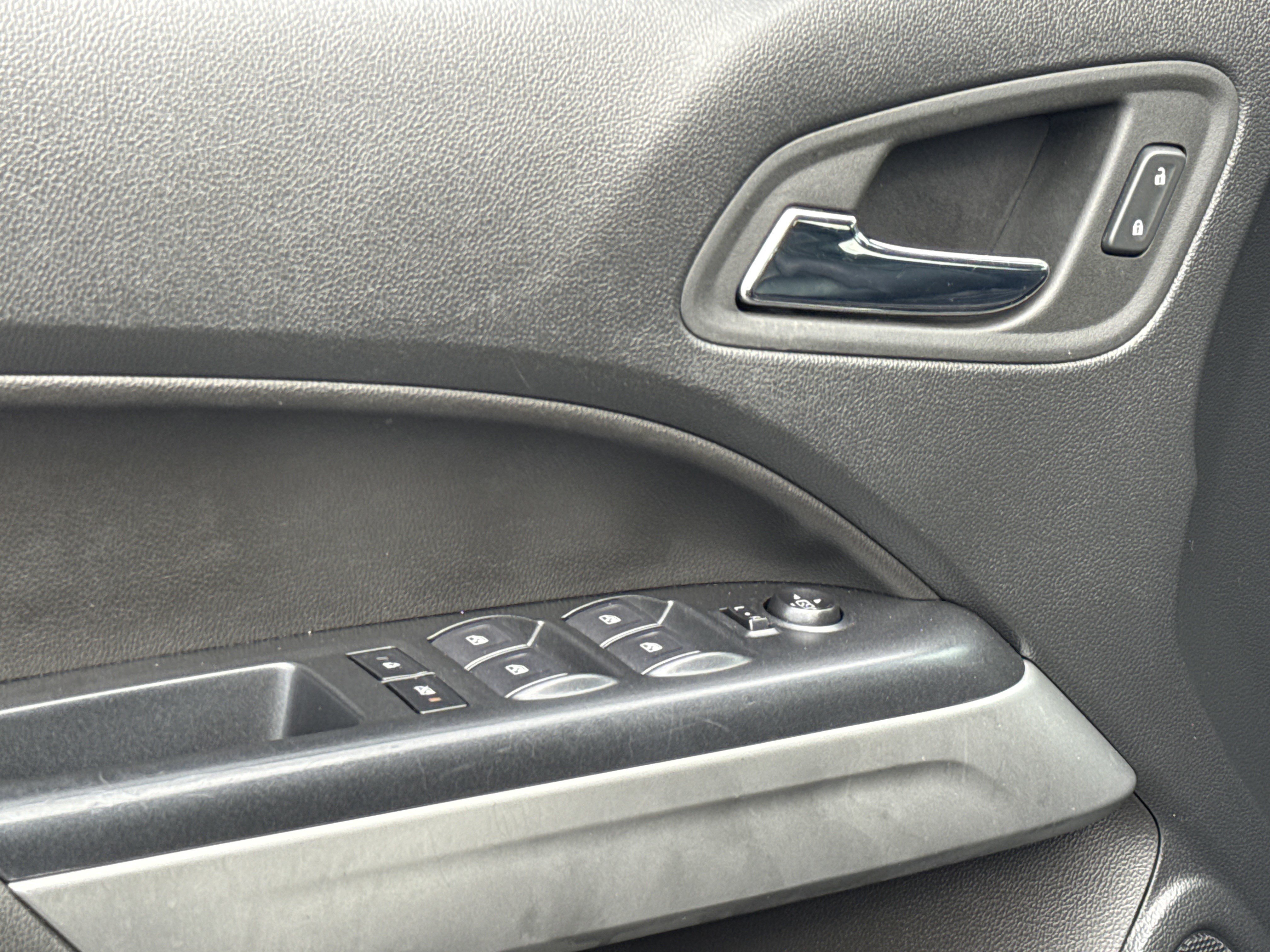 Used 2022 Chevrolet Colorado ZR2 AWD/4WD image 15