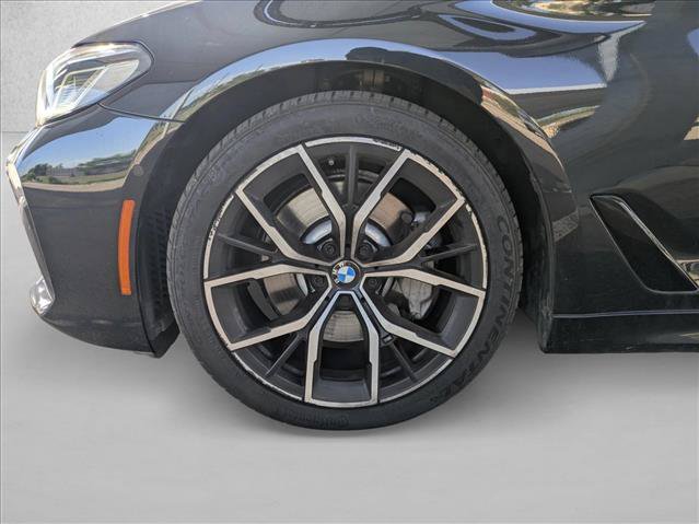Used 2021 BMW 530i xDrive w/ M Sport Package AWD/4WD image 18
