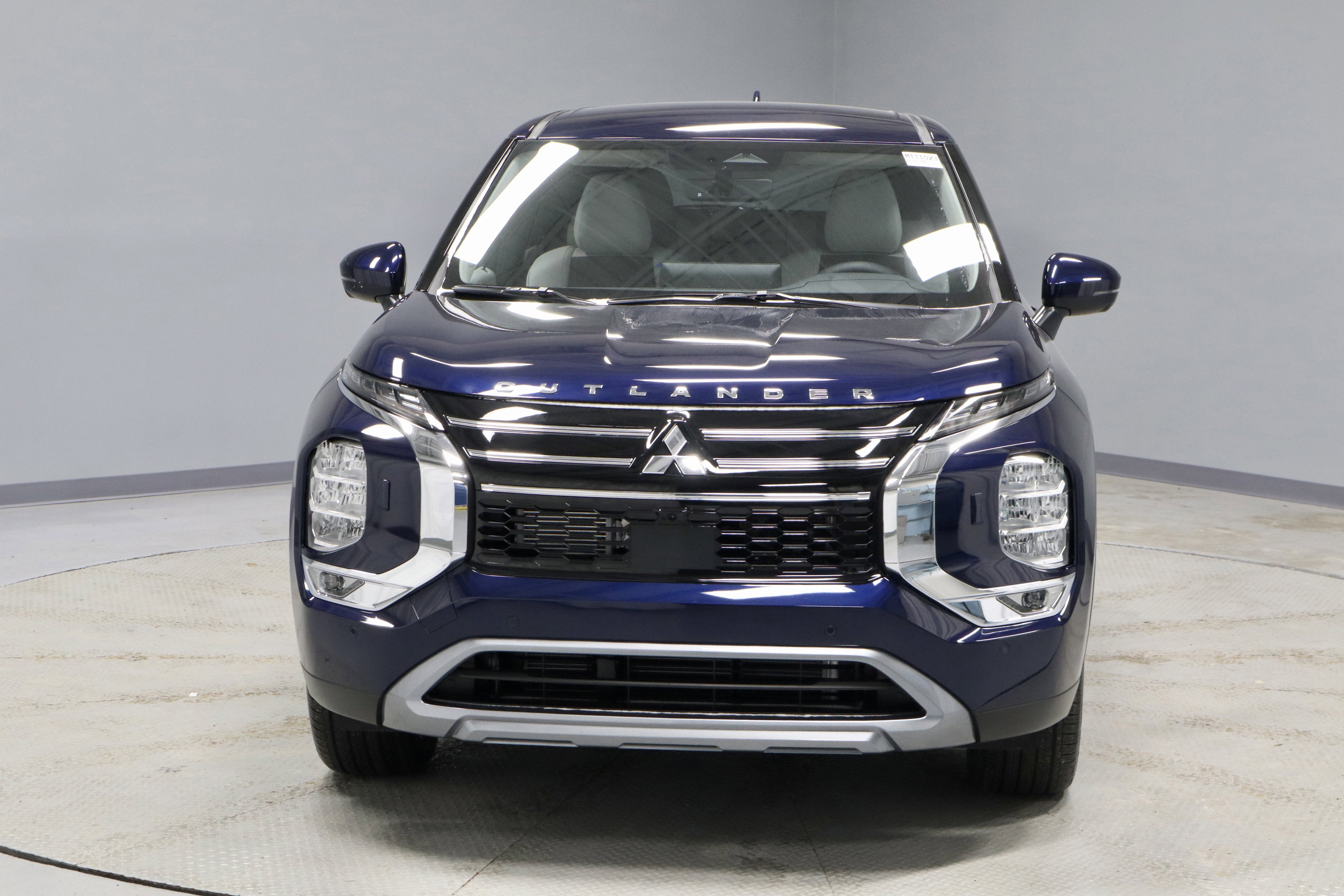 New 2026 Mitsubishi Outlander SE image 4