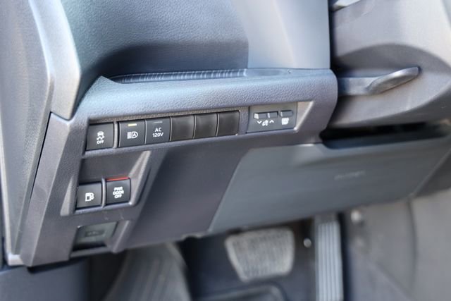 New 2026 Toyota Sienna XSE image 18