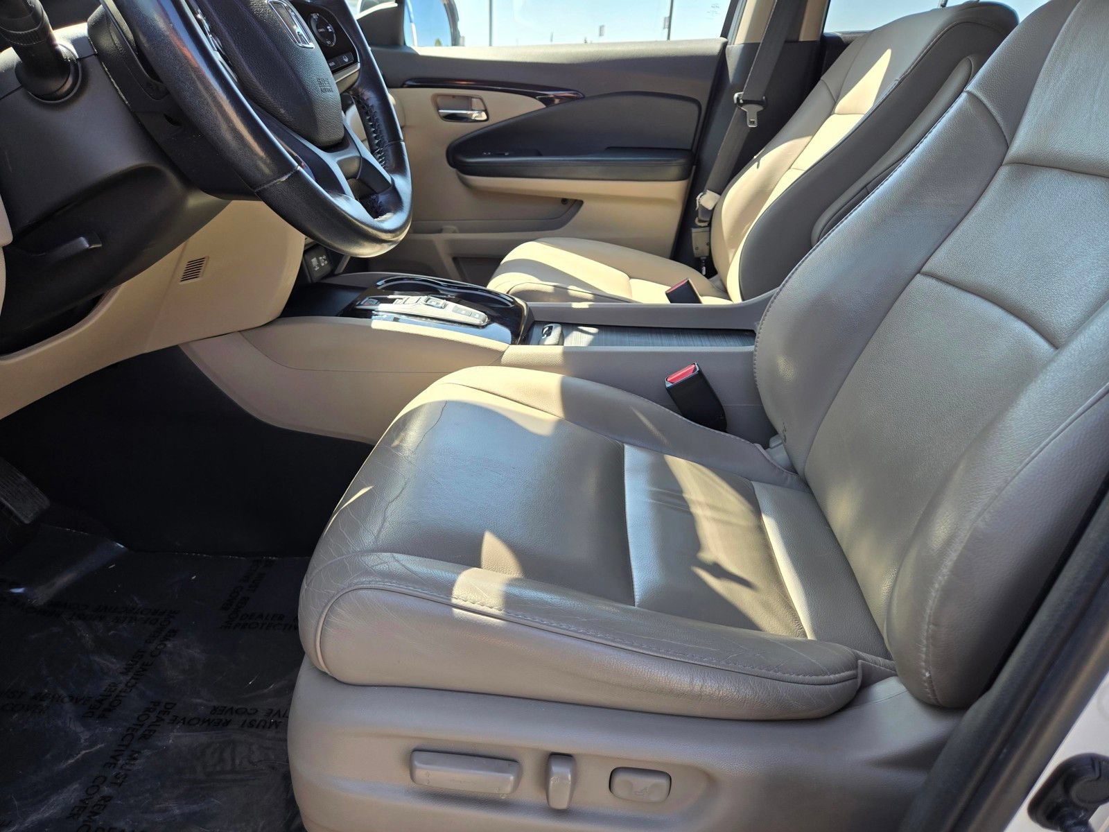 Used 2019 Honda Pilot Touring image 12