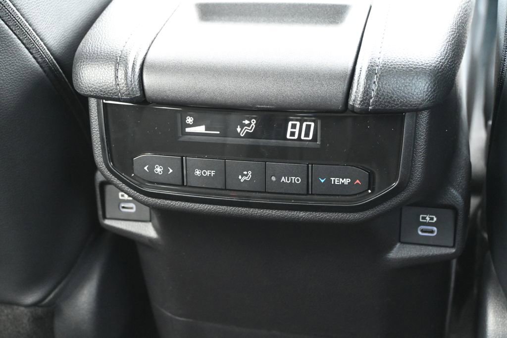 New 2026 Toyota Grand Highlander XLE image 21