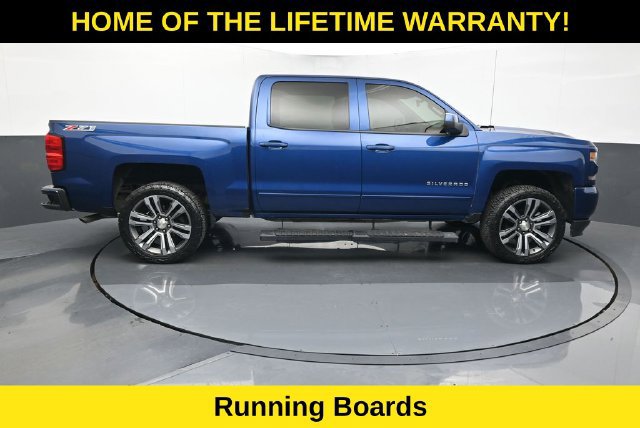 Used 2017 Chevrolet Silverado 1500 LT w/ All Star Edition AWD/4WD image 7