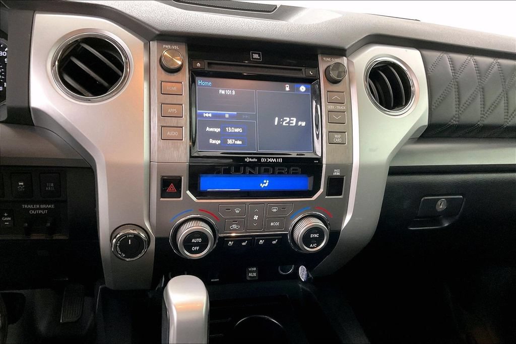 Used 2018 Toyota Tundra Platinum AWD/4WD image 16