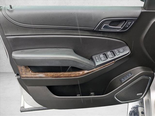 Used 2019 Chevrolet Tahoe LT w/ LT Signature Package image 12