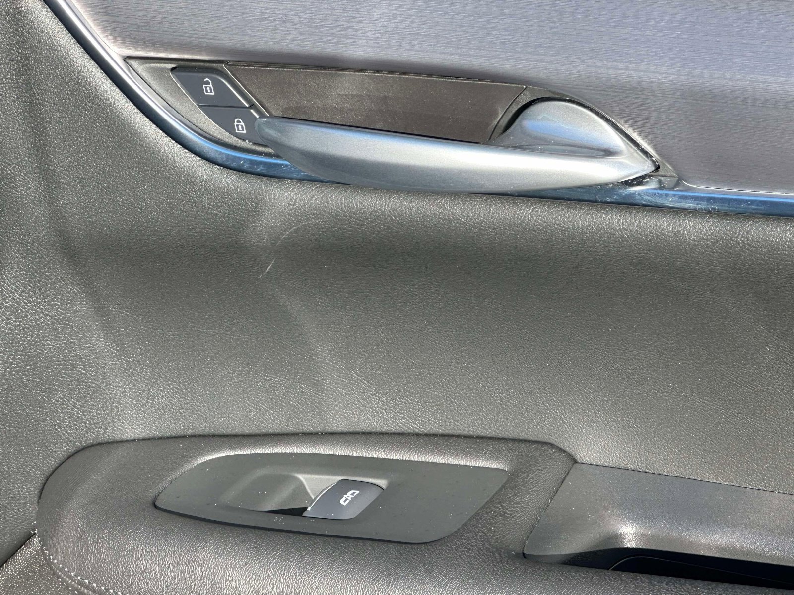 Certified 2025 Cadillac XT5 Luxury image 24