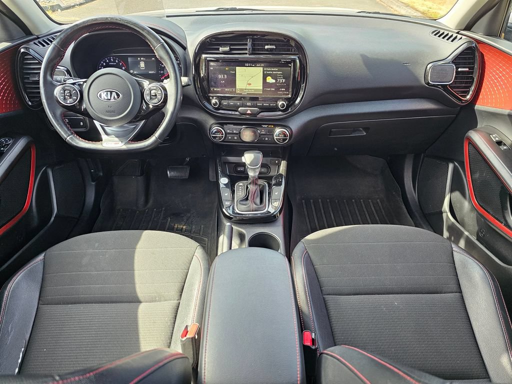 Used 2020 Kia Soul GT-Line Turbo FWD image 9