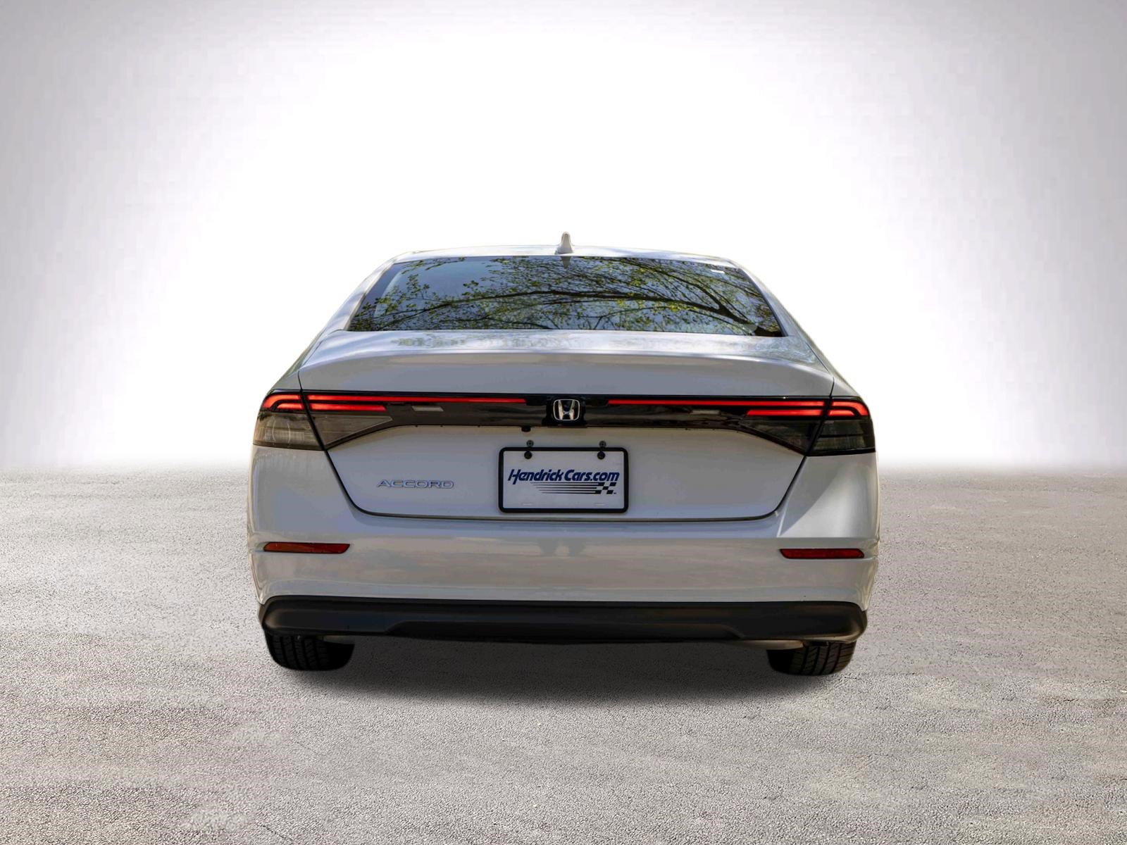 Certified 2023 Honda Accord LX image 8