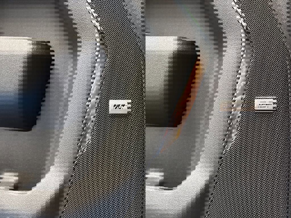 New 2026 Chevrolet Suburban Premier image 23