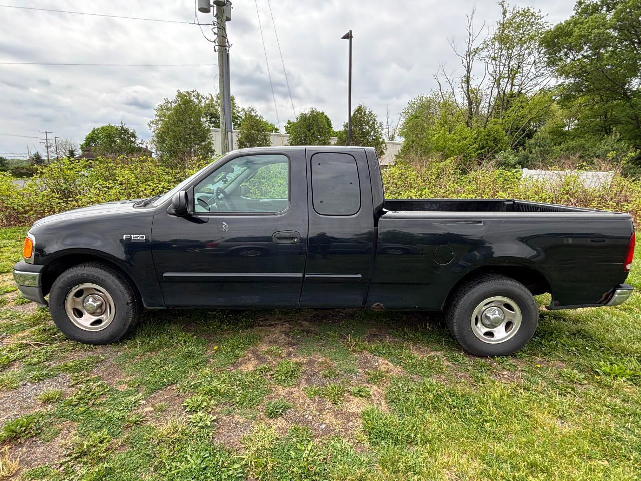 Used 2004 Ford F150 XLT RWD image 8
