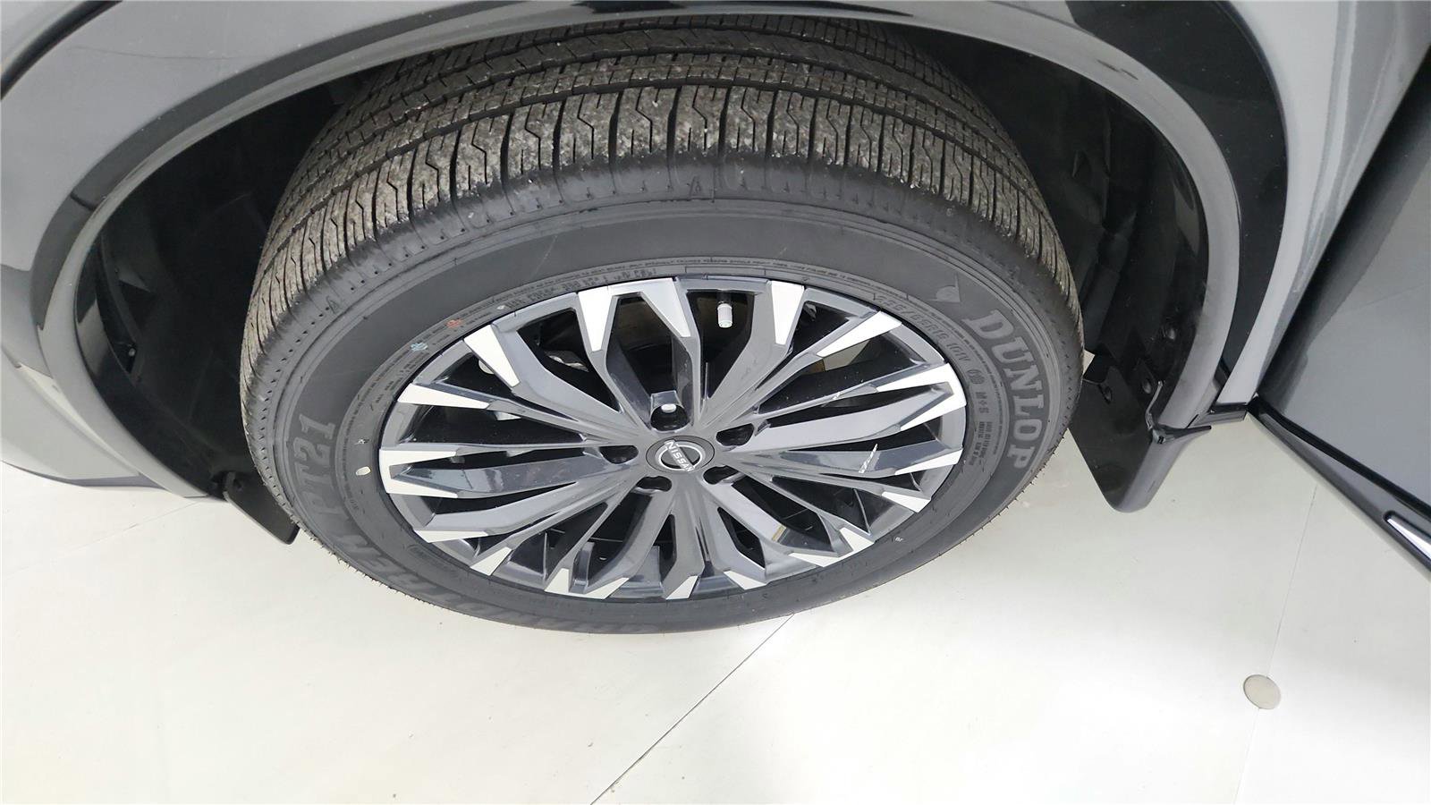 New 2026 Nissan Rogue Platinum w/ Platinum Premium Package image 16