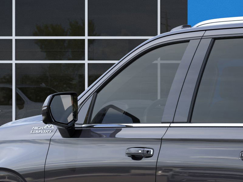 New 2025 Chevrolet Suburban High Country image 12