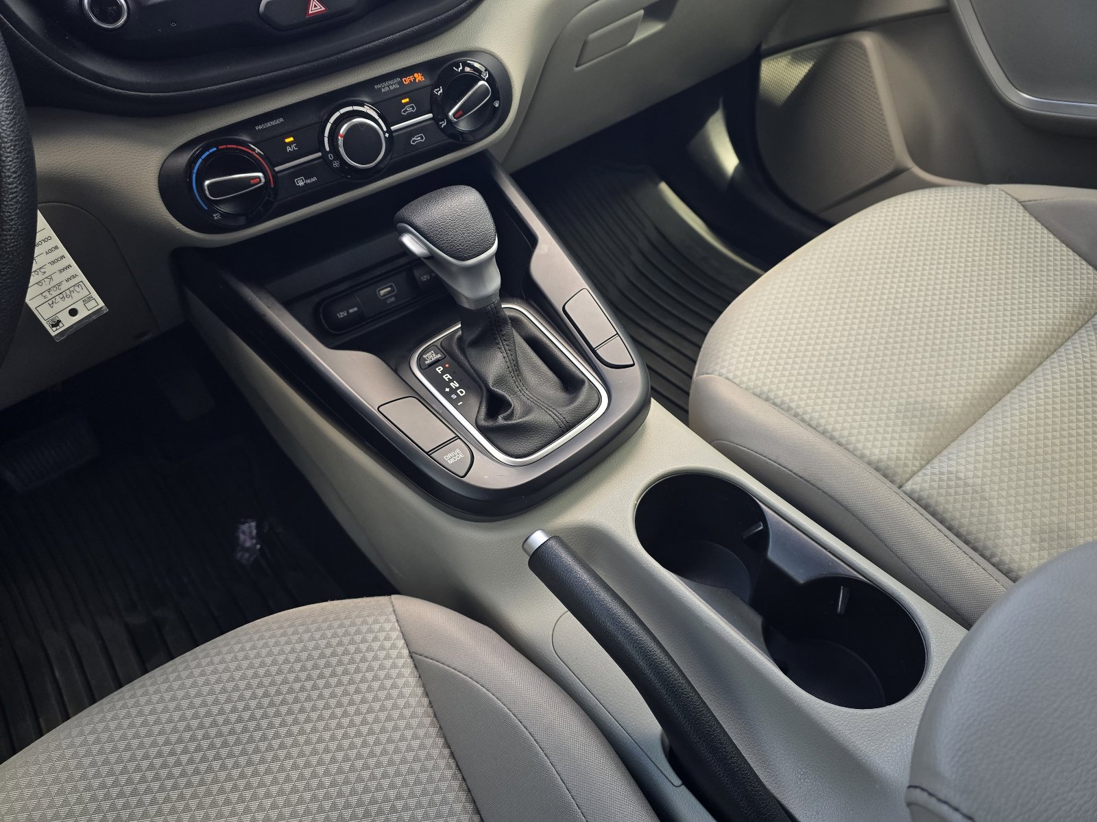 Used 2023 Kia Soul LX image 16