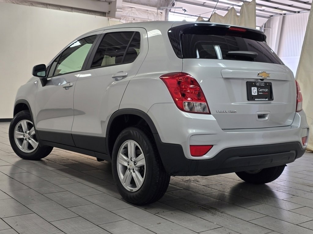 Used 2020 Chevrolet Trax LS w/ Tint and Cruise Package image 12