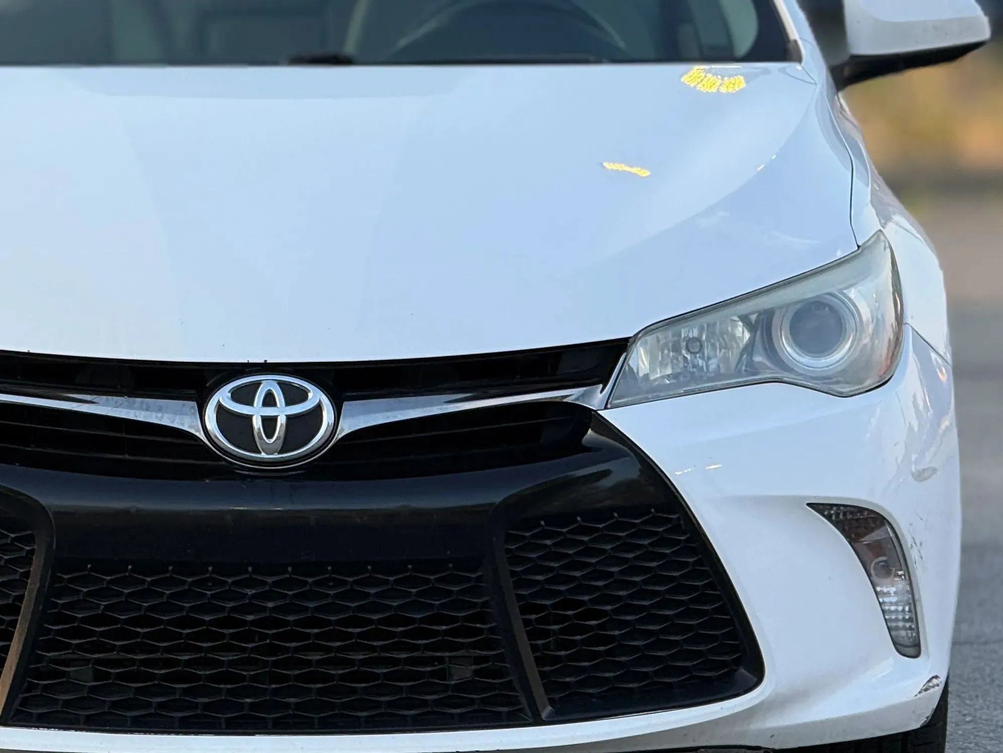 Used 2016 Toyota Camry SE image 12