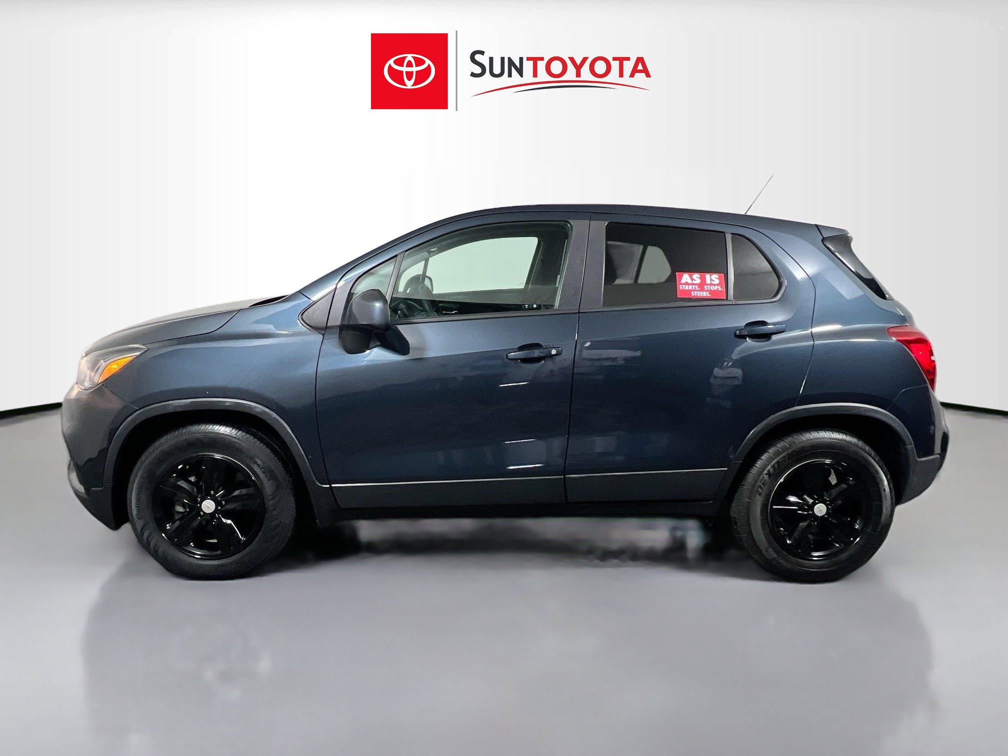 Used 2021 Chevrolet Trax LS w/ Tint and Cruise Package image 7