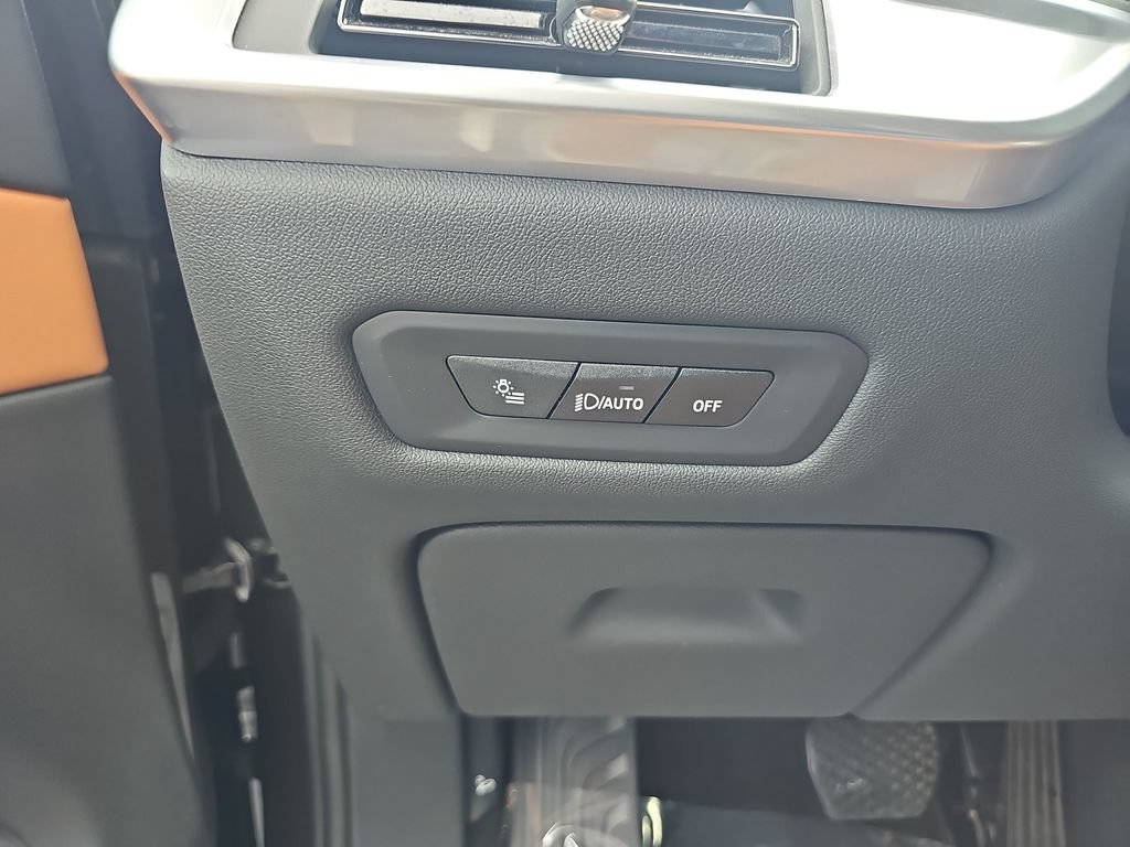 Used 2024 BMW X5 xDrive40i AWD/4WD image 36