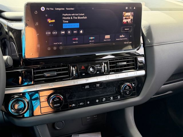 New 2026 Nissan Pathfinder SV image 18