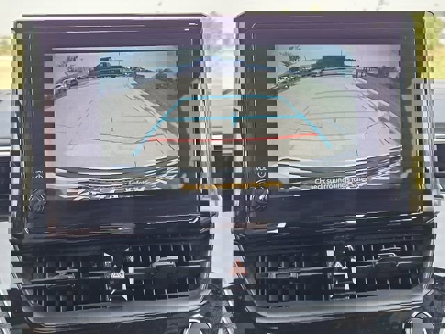 Used 2024 Toyota Corolla SE image 18